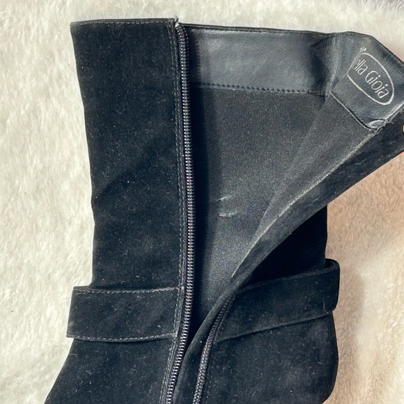 Bella Gioia Black Faux Suede Stiletto Heeled 4”Pointed Toe Zipper Boots Size 7.5 - Picture 9 of 11